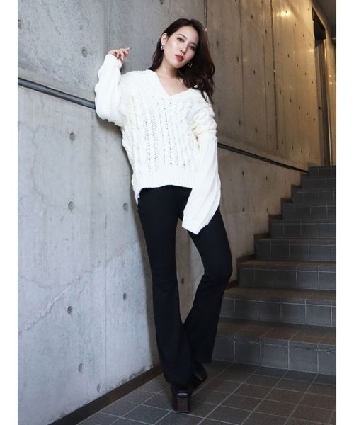 EMODA(エモダ)の「ラインケーブルニット(ニット/セーター・レディース・ホワイト/ブラック/レッド/カーキ・FREE)」の8枚目の写真