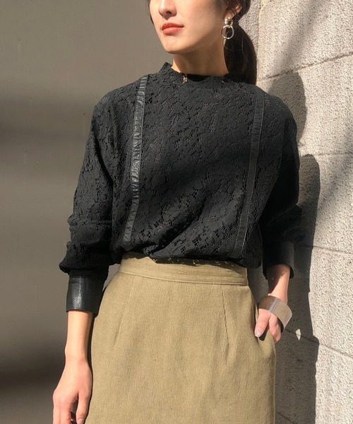 &g'aime（アンジェム）の「【&g'aime】レース×レザーブラウス（シャツ/ブラウス・レディース・チャコールグレー/ブラック/モカ・FREE）」の7枚目の写真