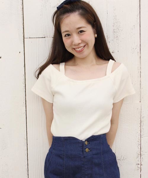 Chico（チコ）の「オフショルダーテレコT（Tシャツ/カットソー・レディース・ホワイト/ダークブルー/ネイビー/ワインレッド・FREE）」の14枚目の写真