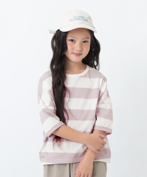 devirock（デビロック）の「ワイドボーダーゆるっとTシャツ（Tシャツ/カットソー・キッズ・スモークピンク/レッド系その他/グレー系その他/ブルーグレー/ブラック/ラベンダー/キャメル/ダークオリーブ/モカ/ネイビー/パープル系その他/サックスブルー・150cm/140cm/90cm/120cm/100cm/80ｃｍ/110cm/160cm/130cm）」の10枚目の写真