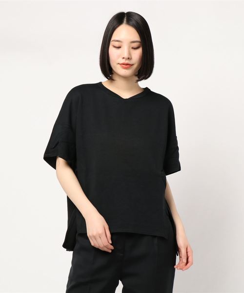 miniyu(ミニュウ)の「BLANC BASQUE/クルー/N半袖Tシャツ(Tシャツ/カットソー・レディース・イエロー/ブラック/ホワイト/ブルー・38)」の2枚目の写真