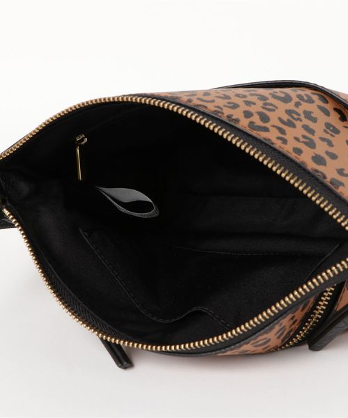FOSSIL(フォッシル)の「FIONA E/W CROSSBODY ZB1307(ショルダーバッグ・レディース・レオパード・FREE)」の7枚目の写真