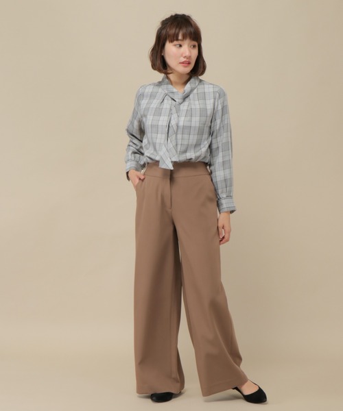 ikka(イッカ)の「ハイウエストスーパーワイドパンツ(その他パンツ・レディース・ブラウン/グレー/ネイビー・M/L)」の5枚目の写真