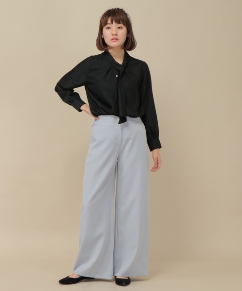 ikka(イッカ)の「ハイウエストスーパーワイドパンツ(その他パンツ・レディース・ブラウン/グレー/ネイビー・M/L)」の4枚目の写真