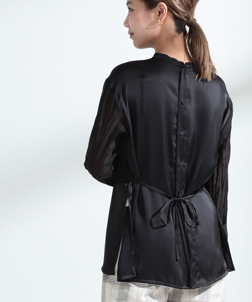 Ray BEAMS（レイビームス）の「Ray BEAMS / サテン ワッシャー スリーブ ブラウス（シャツ/ブラウス・レディース・オフホワイト/ブラック・ONE SIZE）」の11枚目の写真