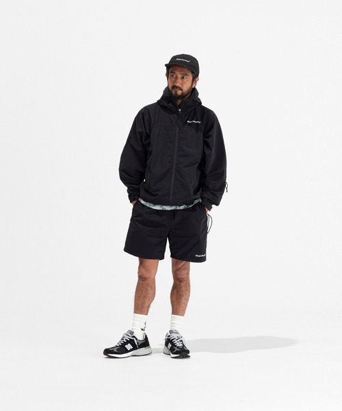 MAGIC NUMBER（マジック ナンバー）の「【MAGIC NUMBER】ESSENTIAL NYLON SHORTS（その他パンツ・メンズ・ベージュ/ブラック・30/34/32）」の16枚目の写真
