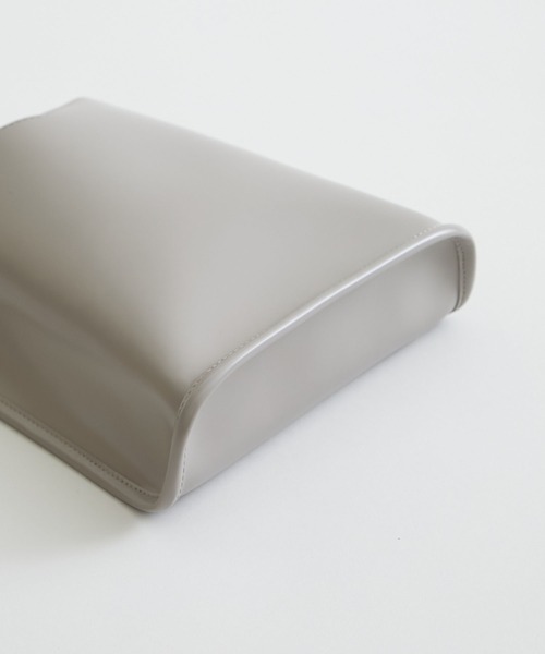 PIENI(ピエニ)の「【PIENI(ピエニ)】センターカットデザインショルダーバッグ/HARYA M/SZB-34-5048(ショルダーバッグ・レディース・ブラック/グレー/オレンジ・FREE)」の14枚目の写真