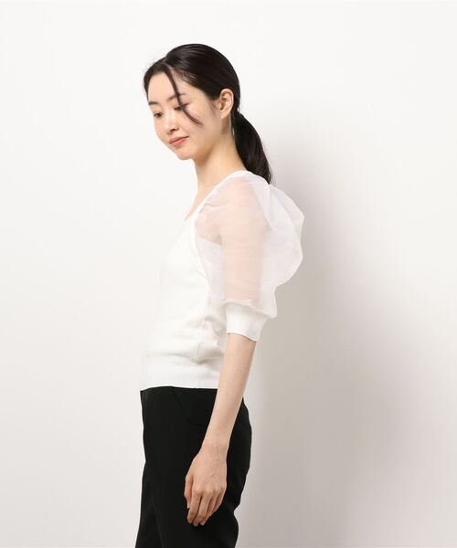 MIIA(ミーア)の「袖シアーニット(ニット/セーター・レディース・ブラック/ブルー/オフホワイト・FREE)」の9枚目の写真