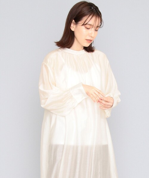 SHARE PARK（シェアパーク）の「【洗える】シアシェリシフォンワンピース（ワンピース・レディース・ライトグレー系/アイボリー系/サックスブルー系・1）」の4枚目の写真