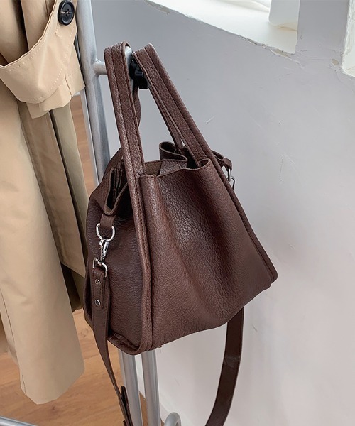 MKT(エムケーティー)の「スクエア エコレザーショルダーバッグ/ハンドバッグ(ショルダーバッグ・レディース・ブラック/ダークブラウン/ブラウン/アイボリー・FREE)」の15枚目の写真