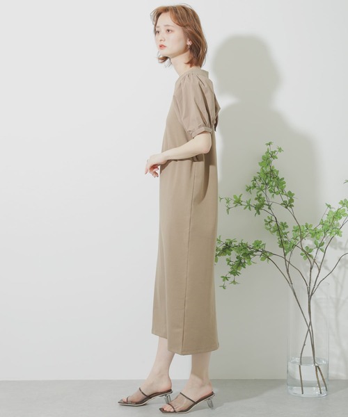 SENSE OF PLACE by URBAN RESEARCH（センスオブプレイスバイアーバンリサーチ）の「ボリュームスリーブドッキングワンピース（ワンピース・レディース・ライトブルー/ブラック/モカ・ONE）」の9枚目の写真