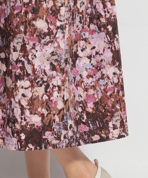 ichi（イチ）の「【ichi(イチ)】ペイントフラワー柄ワンピース（ワンピース・レディース・ピンク/ブルー・FREE）」の11枚目の写真