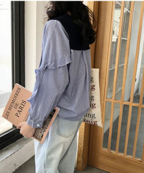 emi+（エミプラス）の「異素材ドッキングストライプシャツ/ブラウス（Tシャツ/カットソー・レディース・ブラック/ネイビー・FREE）」の7枚目の写真