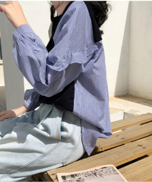 emi+（エミプラス）の「異素材ドッキングストライプシャツ/ブラウス（Tシャツ/カットソー・レディース・ブラック/ネイビー・FREE）」の5枚目の写真