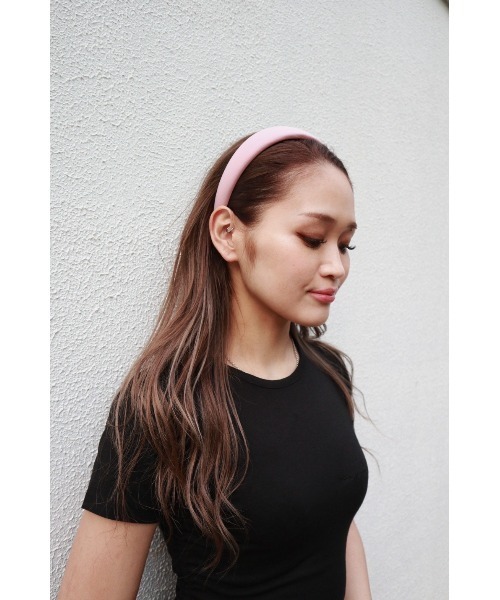 FIG&VIPER（フィグアンドバイパー）の「カラフルカチューシャ（カチューシャ・レディース・ブラック/ベージュ/ピンク/ブルー・FREE）」の4枚目の写真