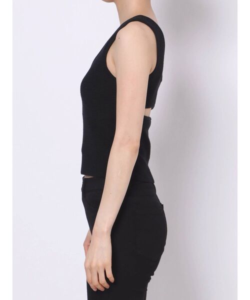 EVRIS（エヴリス）の「アシメストラップニットビスチェ（Tシャツ/カットソー・レディース・ブラック/パープル/カーキ/アイボリー・FREE）」の12枚目の写真