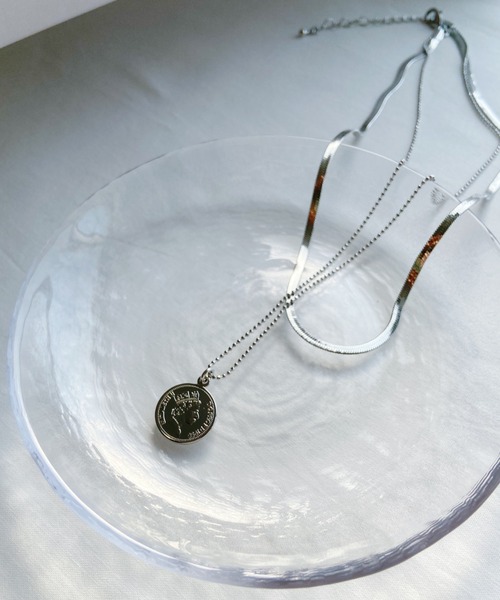 CLEA（クレア）の「コイン×スネークチェーン2連ネックレス（ネックレス・レディース・シルバー/ゴールド・FREE）」の6枚目の写真