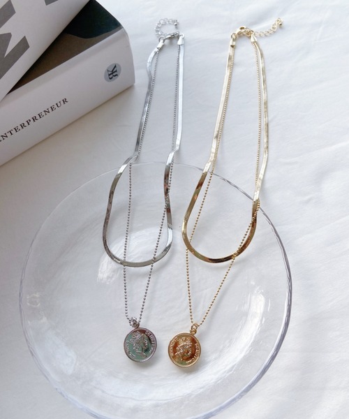 CLEA（クレア）の「コイン×スネークチェーン2連ネックレス（ネックレス・レディース・シルバー/ゴールド・FREE）」の3枚目の写真