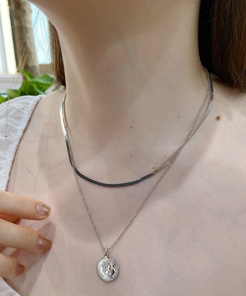 CLEA（クレア）の「コイン×スネークチェーン2連ネックレス（ネックレス・レディース・シルバー/ゴールド・FREE）」の11枚目の写真