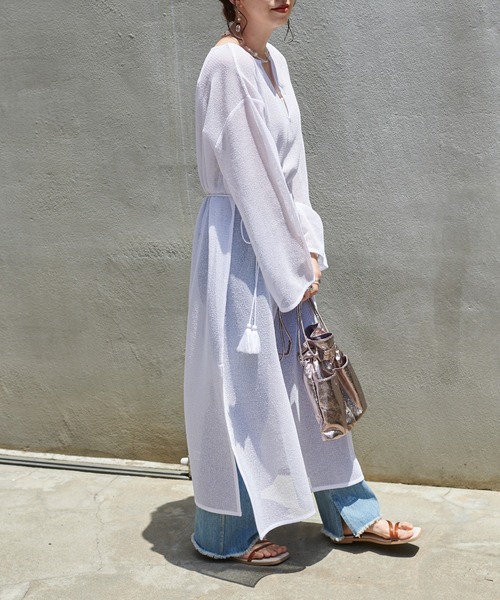 DISCOAT（ディスコート）の「【前後2WAY】メッシュカフタンワンピース（ワンピース・レディース・オフホワイト/アイボリー/ブラック・FREE）」の2枚目の写真