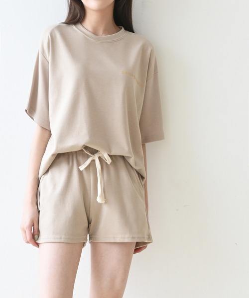 me+em select(ミームセレクト)の「【上下2点セット】デイジーTシャツ+ショートパンツ ルームウェア(ルームウェア/パジャマ・レディース・ブラック/グレー/ベージュ/グリーン・FREE)」の10枚目の写真