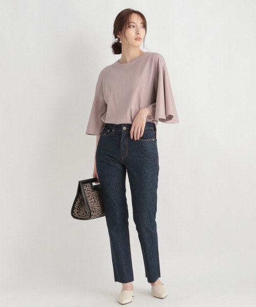 Andemiu（アンデミュウ）の「ソデフレアＴ219780（Tシャツ/カットソー・レディース・チャコールグレー/オフホワイト/ピンク/モカ・FREE）」の6枚目の写真