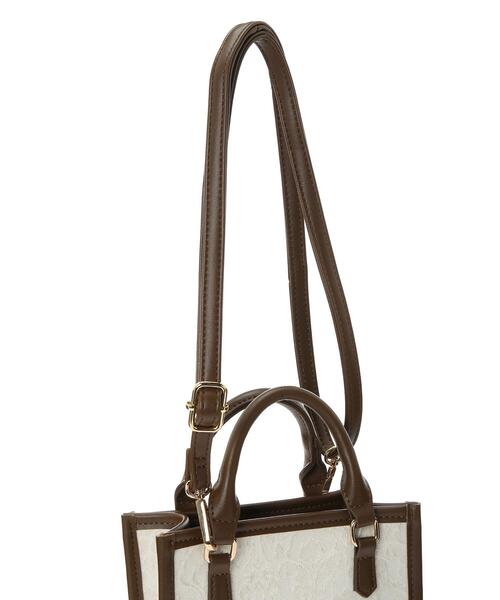 earth music&ecology（アースミュージックアンドエコロジー）の「スクエアジャガードバッグ ＊（トートバッグ・レディース・アイボリー/ブラック・FREE）」の21枚目の写真