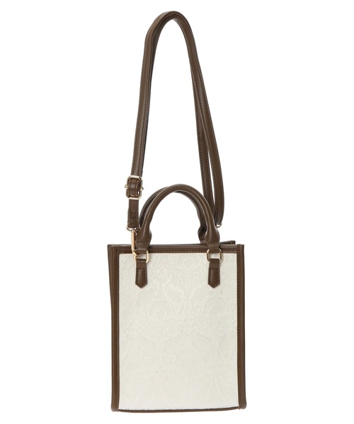 earth music&ecology（アースミュージックアンドエコロジー）の「スクエアジャガードバッグ ＊（トートバッグ・レディース・アイボリー/ブラック・FREE）」の13枚目の写真