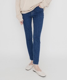 Levi's（リーバイス）の「721 HIGH RISE SKINNY CHELSEA DARK STONE（デニムパンツ）」