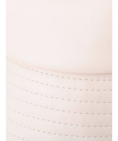 MURUA(ムルーア)の「ヴィーガンレザーバケットハット(ハット・レディース・ブラック/アイボリー・FREE)」の6枚目の写真