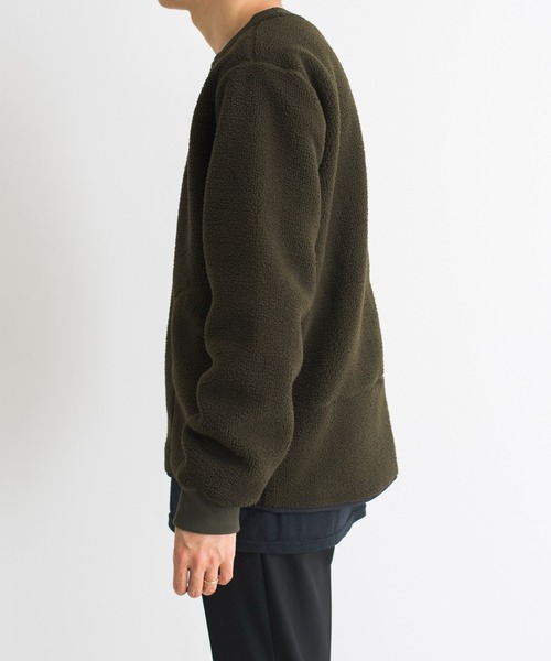 And A（アンドエー）の「GRAMICCI グラミチ / BOA FLEECE PULLOVER ボアフリースプルオーバースウェット トレーナー（セットアップ） / GUJK-21F073（スウェット・メンズ・ナチュラル/ベージュ/ブラック/オリーブ・X-LARGE/MEDIUM/LARGE/SMALL）」の7枚目の写真