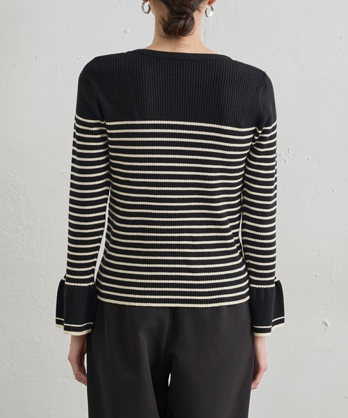 natural couture（ナチュラルクチュール）の「【WEB限定カラー有り】袖口フレア配色リブニット（ニット/セーター・レディース・その他1/その他3/ブラック/その他2/ベージュ/その他4・FREE）」の10枚目の写真