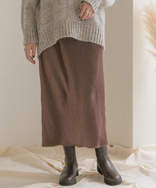 ITEMS URBANRESEARCH（アイテムズ アーバンリサーチ）の「プリーツタイトスカート（スカート・レディース・ブラック/モカ/グレー系その他・FREE）」の3枚目の写真