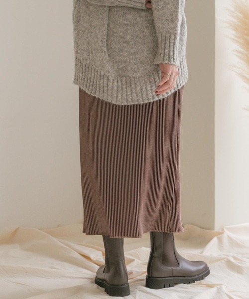 ITEMS URBANRESEARCH（アイテムズ アーバンリサーチ）の「プリーツタイトスカート（スカート・レディース・ブラック/モカ/グレー系その他・FREE）」の15枚目の写真