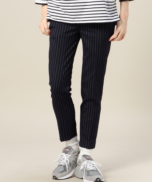 BEAUTY&YOUTH UNITED ARROWS(ビューティーアンドユースユナイテッドアローズ)の「BYTF ピンストライプテーパードパンツ ◆(その他パンツ・レディース・グレー/ネイビー・LARGE/SMALL/MEDIUM)」の1枚目の写真