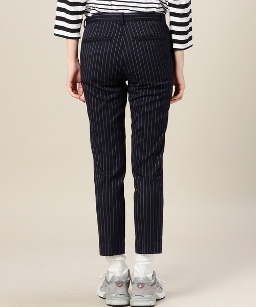 BEAUTY&YOUTH UNITED ARROWS(ビューティーアンドユースユナイテッドアローズ)の「BYTF ピンストライプテーパードパンツ ◆(その他パンツ・レディース・グレー/ネイビー・LARGE/SMALL/MEDIUM)」の4枚目の写真