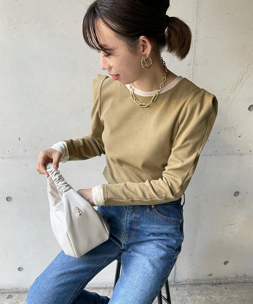 DouDou(ドゥドゥ)の「タックショルダーリブプルオーバー(Tシャツ/カットソー・レディース・ブラック/オリーブ/アイボリー・FREE)」の9枚目の写真
