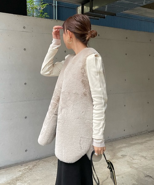 DouDou(ドゥドゥ)の「タックショルダーリブプルオーバー(Tシャツ/カットソー・レディース・ブラック/オリーブ/アイボリー・FREE)」の21枚目の写真