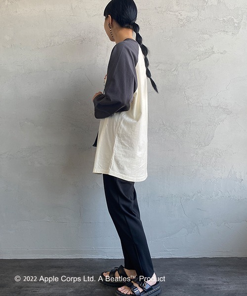 The Beatles（ザビートルズ）の「【WEB限定】[THE BEATLES/ザ ビートルズ] アルバムグラフィックプリント ラグランスリーブTシャツ（Tシャツ/カットソー・レディース・チャコールグレー/オフホワイト・M/L/XL）」の15枚目の写真