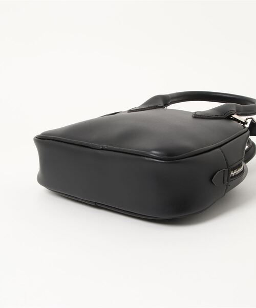 ENVYM（アンビー）の「ブガッティバッグ（ショルダーバッグ・レディース・ブラック/アイボリー・FREE）」の9枚目の写真