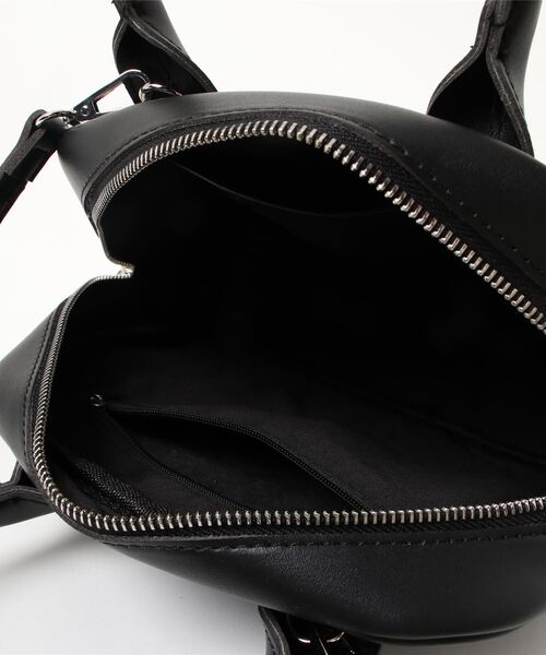 ENVYM（アンビー）の「ブガッティバッグ（ショルダーバッグ・レディース・ブラック/アイボリー・FREE）」の10枚目の写真