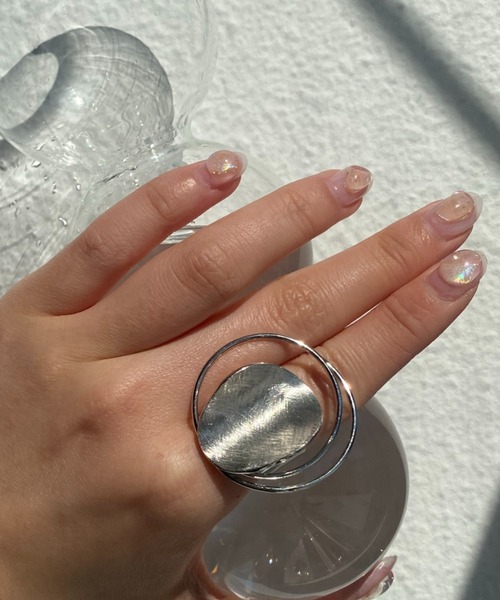 VANNIE U(ヴァニーユー)の「chips ring(リング・レディース・シルバー/ゴールド・FREE)」の5枚目の写真