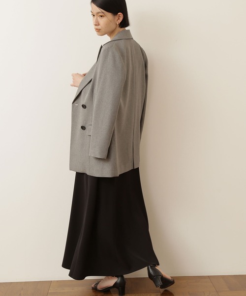 NATURAL BEAUTY BASIC（ナチュラルビューティーベーシック）の「シャークスキンダブルジャケット（テーラードジャケット・レディース・ネイビー/グレー・SMALL/MEDIUM）」の6枚目の写真