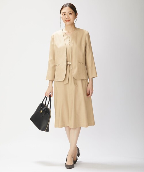 J.PRESS(ジェイプレス)の「【洗える】OXIJEWELストレッチ ワンピース(ワンピース・レディース・ライトグレー系/黄土色系/ネイビー系・T13/T15)」の7枚目の写真