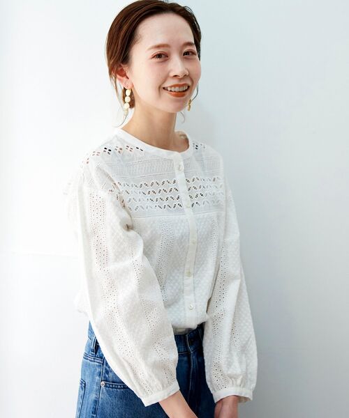 le.coeur blanc（ルクールブラン）の「カットワークレースブラウス（シャツ/ブラウス・レディース・オフホワイト/ブラック・38）」の14枚目の写真