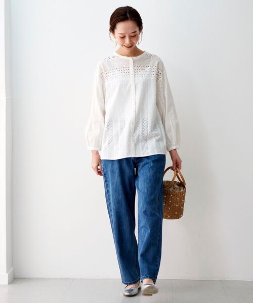 le.coeur blanc（ルクールブラン）の「カットワークレースブラウス（シャツ/ブラウス・レディース・オフホワイト/ブラック・38）」の18枚目の写真