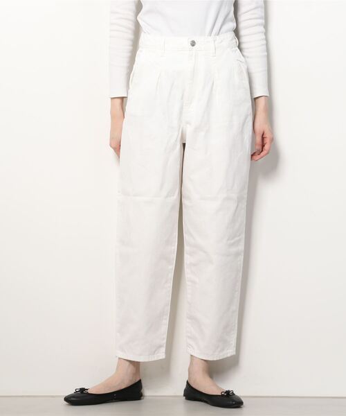 GAP（ギャップ）の「FREE&FLOW バレルデニム（デニムパンツ・レディース・ホワイト・23/24/25/26/27/28/30/29）」の6枚目の写真