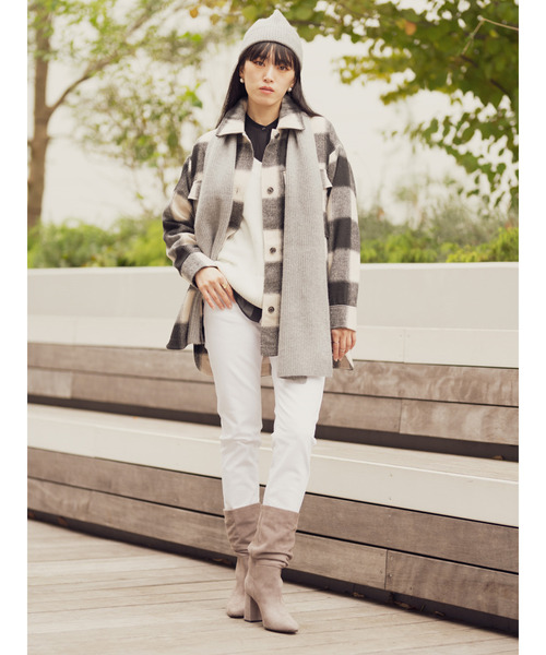 BANANA REPUBLIC FACTORY STORE(バナナリパブリック ファクトリーストア)の「BANANA REPUBLIC FACTORY STORE ガールフレンドジーンズ(デニムパンツ・レディース・ホワイト・24/25/26/27/28)」の9枚目の写真