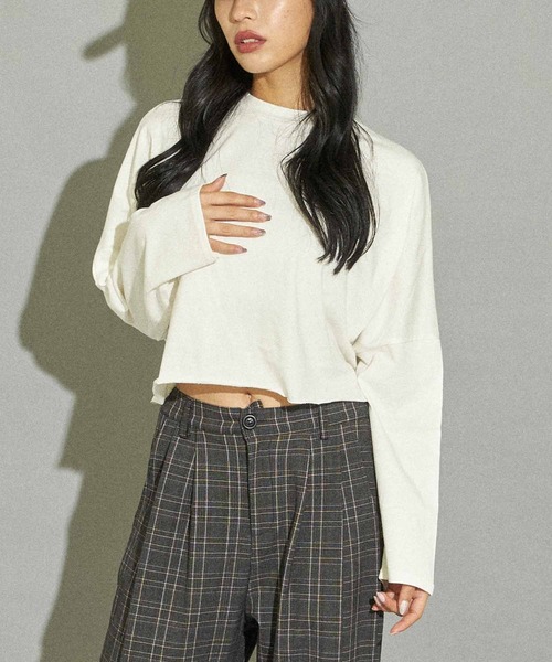 ANAP（アナップ）の「クロップドロングTシャツ（Tシャツ/カットソー・レディース・ブラック/オフホワイト/ライトベージュ・FREE）」の2枚目の写真