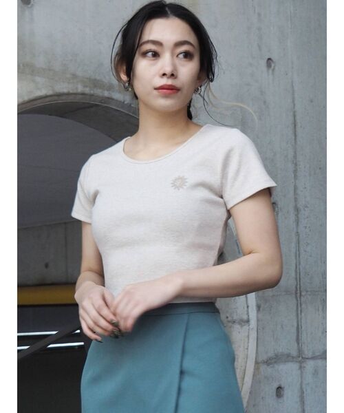 EVRIS（エヴリス）の「SUNNYショートTEE（Tシャツ/カットソー・レディース・ホワイト/ブラック/ベージュ/グリーン/オレンジ・FREE）」の15枚目の写真